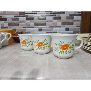 Vintage 1970s Corelle Wildflower Coffee Tea Cups Set of 3 by Corning Ware USA